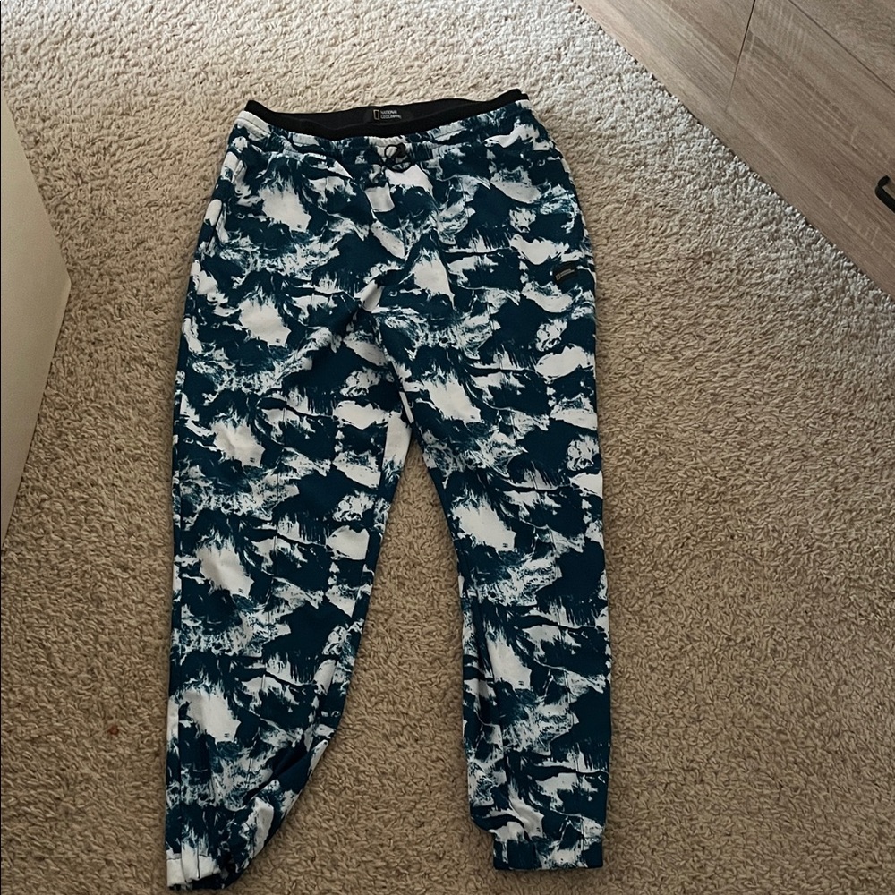 National Geographic Joggers